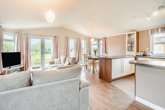 Chamomile - Lode Hall Lodges, Three Holes, Nr Downham Market