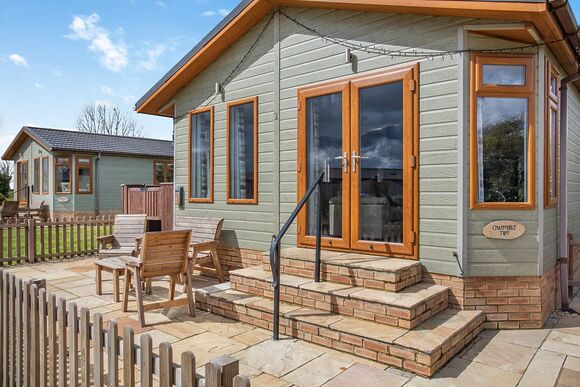 Chamomile - Lode Hall Lodges, Three Holes, Nr Downham Market