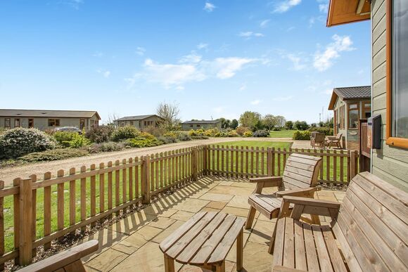 Chamomile - Lode Hall Lodges, Three Holes, Nr Downham Market