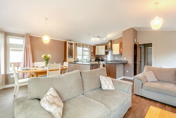 Chamomile - Lode Hall Lodges, Three Holes, Nr Downham Market