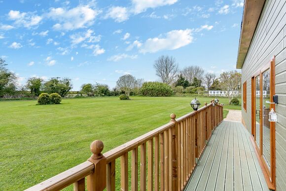 Willow Lodge - Lode Hall Lodges, Three Holes, Nr Downham Market