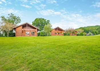 Springpools Retreat - Woodside Lodges Country Park, Ledbury