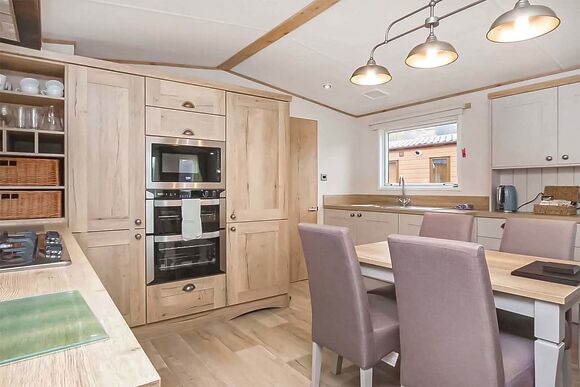 Platinum 2 Bed Caravan (Pet) - Loch Lomond Holiday Park, Inveruglas, Argyll