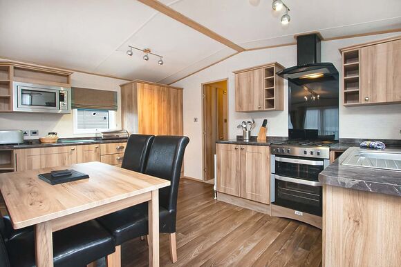 Platinum 3 Bed Caravan (Pet) - Loch Lomond Holiday Park, Inveruglas, Argyll