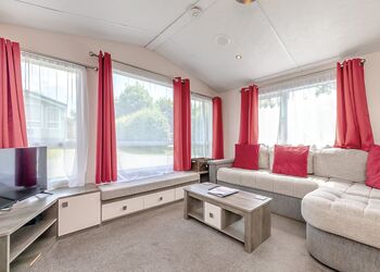 Manifold Caravan Pet - Longnor Wood Holiday Park, Longnor, Nr. Buxton