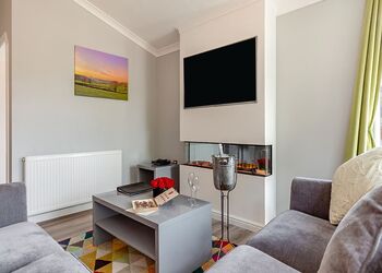 Chatsworth Superior - Longnor Wood Holiday Park, Longnor, Nr. Buxton