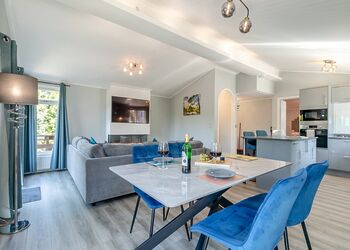 Chatsworth Superior Pet Friendly - Longnor Wood Holiday Park, Longnor, Nr. Buxton