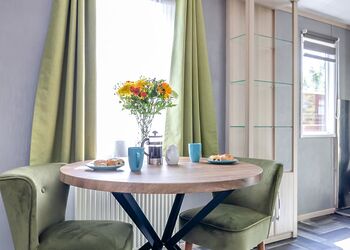 Peak Luxury Lodge - Longnor Wood Holiday Park, Longnor, Nr. Buxton