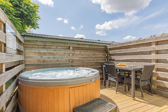 Manifold Caravan - Longnor Wood Holiday Park, Longnor, Nr. Buxton