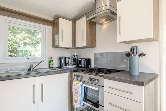 Manifold Caravan - Longnor Wood Holiday Park, Longnor, Nr. Buxton