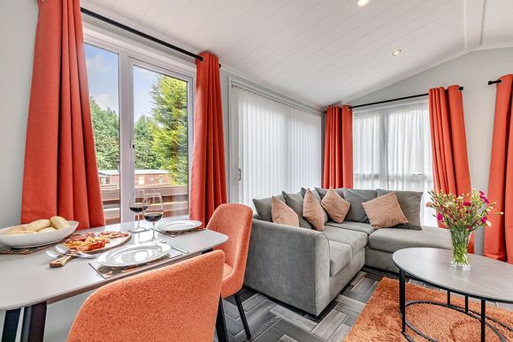 Buxton Lodge with Hot Tub - Longnor Wood Holiday Park, Longnor, Nr. Buxton