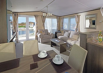 Silver Sands Deluxe