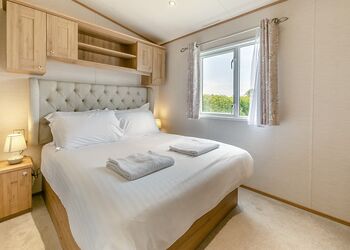 Coral Cove Deluxe - Looe Coastal Retreat, Looe