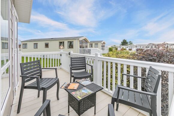 Lime Shore - Looe Coastal Retreat, Looe