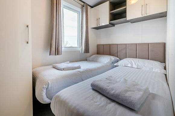 Lime Shore - Looe Coastal Retreat, Looe