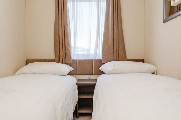 Lime Shore Deluxe - Looe Coastal Retreat, Looe