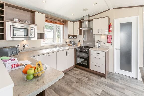 Sandy Pebble Deluxe - Looe Coastal Retreat, Looe