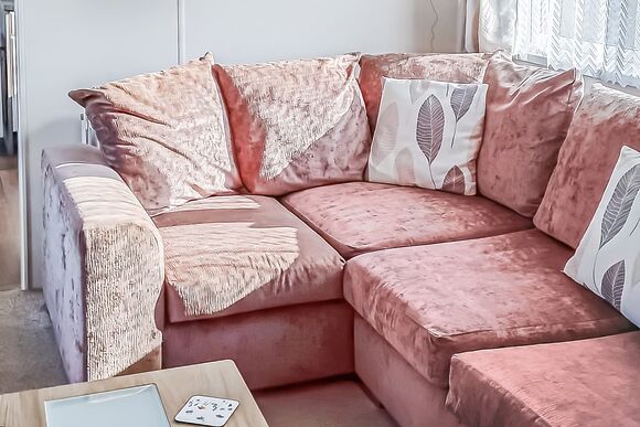 Capri Shore Deluxe - Looe Coastal Retreat, Looe