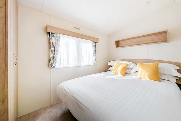 Silver 3 bedroomed Caravan Pet Friendly - Lowther Park, Eamont Bridge