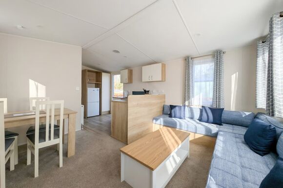 2 Bedroom Zest Silver Caravan - Lowther Park, Eamont Bridge