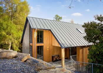 Mill House sleeps 8 Hot Tub -  Loch Tay Highland Lodge Park, Killin