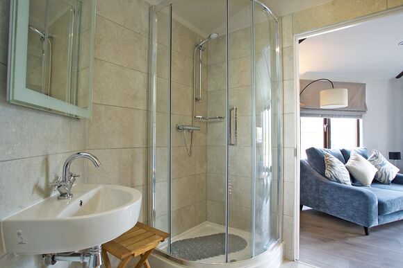 Cabin 1 bed -  Loch Tay Highland Lodge Park, Killin