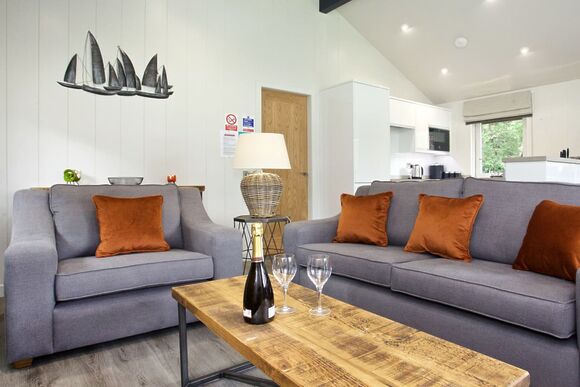 Signature Lodge 3 bed (Pet) -  Loch Tay Highland Lodge Park, Killin