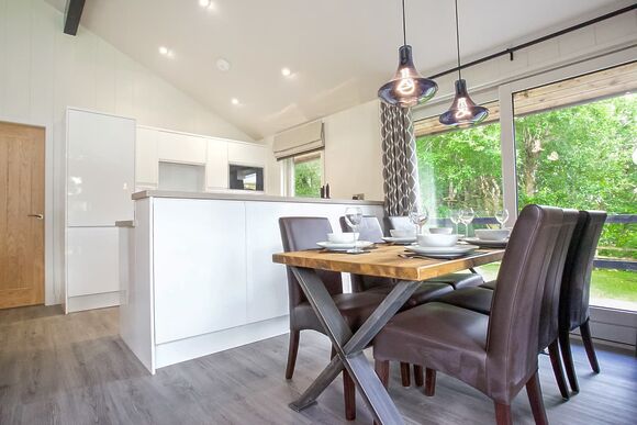 Signature Lodge 3 bed (Pet) -  Loch Tay Highland Lodge Park, Killin