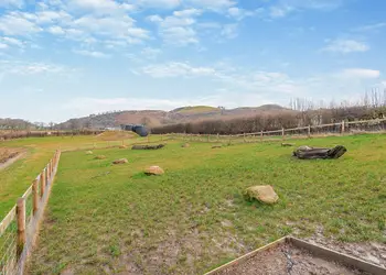 Love2Stay Mid Wales, Newtown