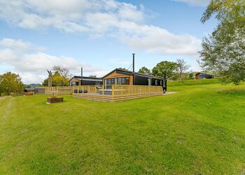 Wren&rsquo;s Nest 3 - Love2Stay Mid Wales, Newtown