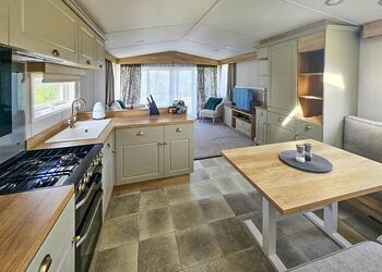 Primrose Platinum - Love2Stay Mid Wales, Newtown