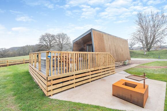 Getaway Lodge - Love2Stay Mid Wales, Newtown