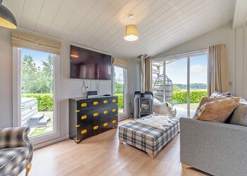 Wren&rsquo;s Nest Lodge - Love2Stay Shrewsbury, Shrewsbury