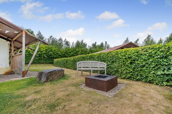 Safari Tent - Love2Stay Shrewsbury, Shrewsbury