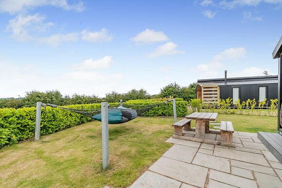 Wren&rsquo;s Nest Lodge - Love2Stay Shrewsbury, Shrewsbury