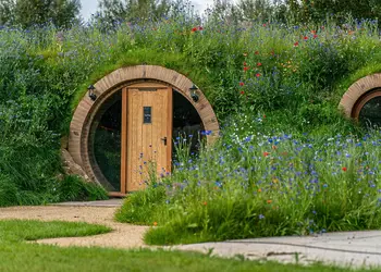 Luckington Burrows, Frome