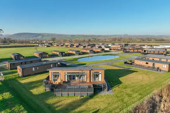 Maesmawr Farm Resort, Caersws, Nr Newtown