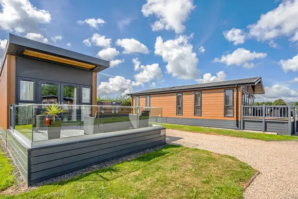 Maesmawr Farm Resort, Caersws, Nr Newtown