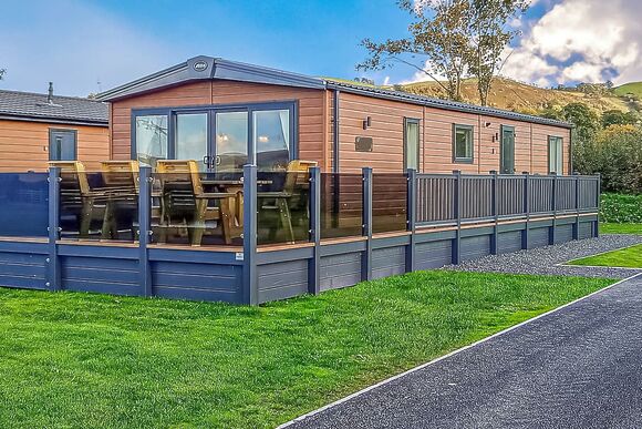 Bijoux - Maesmawr Farm Resort, Caersws, Nr Newtown