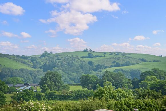 Bijoux - Maesmawr Farm Resort, Caersws, Nr Newtown