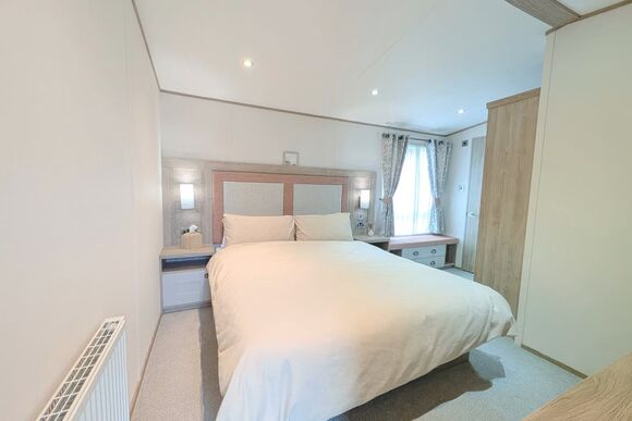 Bijoux - Maesmawr Farm Resort, Caersws, Nr Newtown