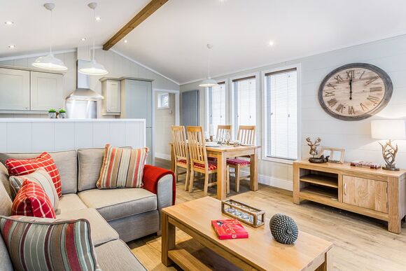 Platinum 2 Bedroom Caravan - Manor Lakes at Hengar Manor, Bodmin