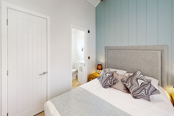 Platinum 2 Bedroom Pet Friendly Caravan - Manor Lakes at Hengar Manor, Bodmin