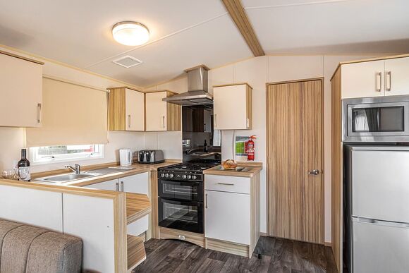 Gold 2  Caravan (slps 6) - Malvern View Country and Leisure Park, Worcester