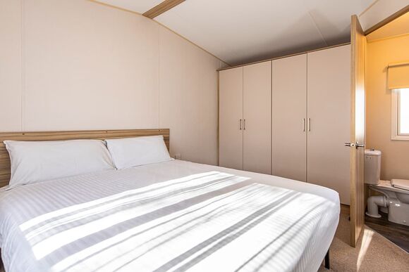 Gold 2  Caravan (slps 6) with decking - Malvern View Country and Leisure Park, Worcester