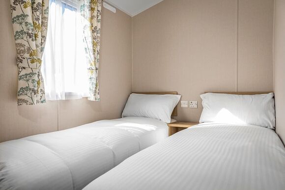 Gold  2 Caravan (sleeps 6) (Pet ) - Malvern View Country and Leisure Park, Worcester