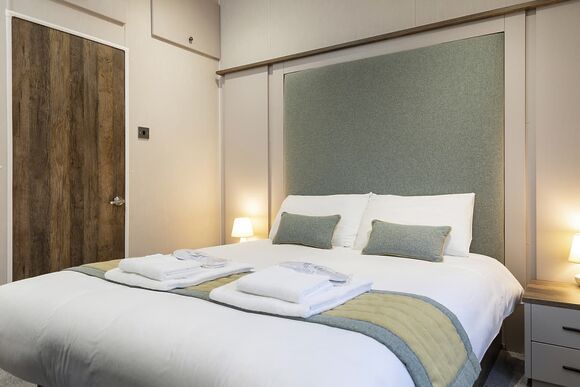 Platinum 2 Caravan (Pet Friendly) - Marlie Holiday Park, New Romney