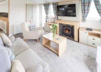 Captain&rsquo;s Quarters Lodge - Marine Holiday Park, Rhyl