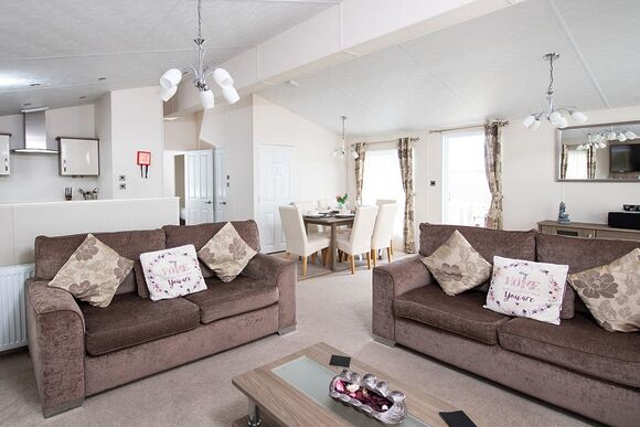 Marine Lodge - Marine Holiday Park, Rhyl