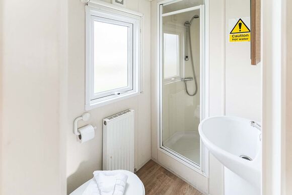 Gold 2 - Marine Holiday Park, Rhyl